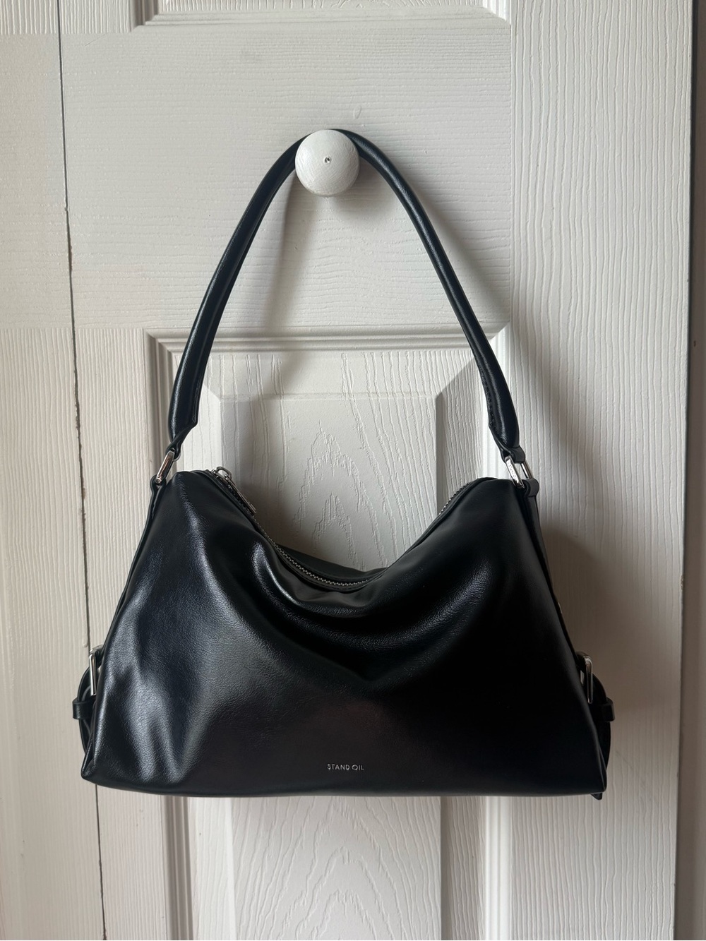 Stand Oil Black Mini Mushy Bag